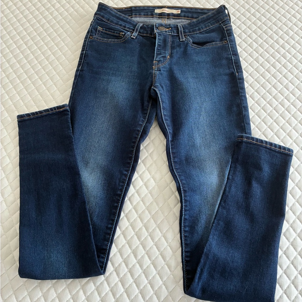 Levi's Medium Blue Skinny Jeans